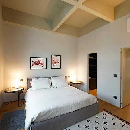 Edit Lofts Apartment *